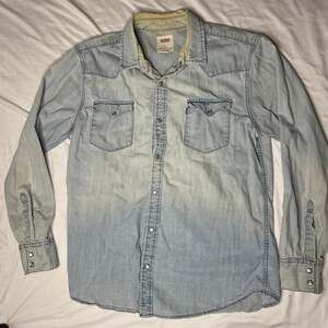 Levi’s Men’s Large Light Wash Denim Western Snap Button Shirt